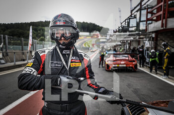 2021-07-30 - MECHANIC, MECANICIEN during the TotalEnergies 24 hours of Spa, 6th round of the 2021 Fanatec GT World Challenge Europe Powered by AWS, from July 28 to August 1, 2021 on the Circuit de Spa-Francorchamps, in Stavelot, Belgium - Photo François Flamand / DPPI - TOTALENERGIES 24 HOURS OF SPA 2021 - ENDURANCE - MOTORS
