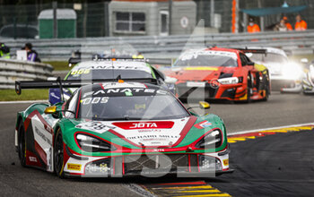 2021-07-31 - 38 Barnicoat Ben (gbr), Wilkinson Oliver (gbr), Bell Rob (gbr), JOTA, McLaren 720 S GT3, action during the TotalEnergies 24 hours of Spa, 6th round of the 2021 Fanatec GT World Challenge Europe Powered by AWS, from July 28 to August 1, 2021 on the Circuit de Spa-Francorchamps, in Stavelot, Belgium - Photo François Flamand / DPPI - TOTALENERGIES 24 HOURS OF SPA - ENDURANCE - MOTORS
