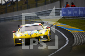 2021-08-18 - 63 Garcia Antonio (esp), Taylor Jordan (usa), Catsburg Nicky (nld), Corvette Racing, Chevrolet Corvette C8.R, action during the free practice and qualifying sessions of 24 Hours of Le Mans 2021, 4th round of the 2021 FIA World Endurance Championship, FIA WEC, on the Circuit de la Sarthe, from August 18 to 22, 2021 in Le Mans, France - Photo Joao Filipe / DPPI - 24 HOURS OF LE MANS 2021, 4TH ROUND OF THE 2021 FIA WORLD ENDURANCE CHAMPIONSHIP, WEC - ENDURANCE - MOTORS