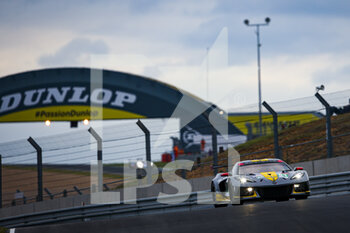 2021-08-18 - 64 Tandy Nick (gbr), Milner Tommy (usa), Sims Alexander (gbr), Corvette Racing, Chevrolet Corvette C8.R, action during the free practice and qualifying sessions of 24 Hours of Le Mans 2021, 4th round of the 2021 FIA World Endurance Championship, FIA WEC, on the Circuit de la Sarthe, from August 18 to 22, 2021 in Le Mans, France - Photo Joao Filipe / DPPI - 24 HOURS OF LE MANS 2021, 4TH ROUND OF THE 2021 FIA WORLD ENDURANCE CHAMPIONSHIP, WEC - ENDURANCE - MOTORS