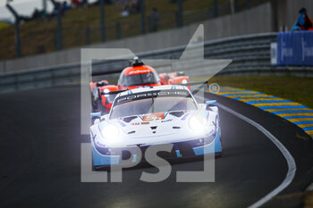 2021-08-18 - 56 Perfetti Egidio (nor), Cairoli Matteo (ita), Pera Riccardo (ita), Team Project 1, Porsche 911 RSR - 19, action during the free practice and qualifying sessions of 24 Hours of Le Mans 2021, 4th round of the 2021 FIA World Endurance Championship, FIA WEC, on the Circuit de la Sarthe, from August 18 to 22, 2021 in Le Mans, France - Photo Joao Filipe / DPPI - 24 HOURS OF LE MANS 2021, 4TH ROUND OF THE 2021 FIA WORLD ENDURANCE CHAMPIONSHIP, WEC - ENDURANCE - MOTORS