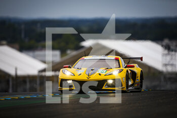 2021-08-18 - 63 Garcia Antonio (esp), Taylor Jordan (usa), Catsburg Nicky (nld), Corvette Racing, Chevrolet Corvette C8.R, action during the free practice and qualifying sessions of 24 Hours of Le Mans 2021, 4th round of the 2021 FIA World Endurance Championship, FIA WEC, on the Circuit de la Sarthe, from August 18 to 22, 2021 in Le Mans, France - Photo Joao Filipe / DPPI - 24 HOURS OF LE MANS 2021, 4TH ROUND OF THE 2021 FIA WORLD ENDURANCE CHAMPIONSHIP, WEC - ENDURANCE - MOTORS