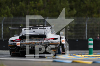 2021-08-18 - 18 Haryanto Andrew (idn), Seefried Marco (ger), Picariello Alessio (bel), Dempsey-Proton Racing, Porsche 911 RSR - 19, action during the free practice and qualifying sessions of 24 Hours of Le Mans 2021, 4th round of the 2021 FIA World Endurance Championship, FIA WEC, on the Circuit de la Sarthe, from August 18 to 22, 2021 in Le Mans, France - Photo Frédéric Le Floc'h / DPPI - 24 HOURS OF LE MANS 2021, 4TH ROUND OF THE 2021 FIA WORLD ENDURANCE CHAMPIONSHIP, WEC - ENDURANCE - MOTORS