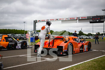 2021-08-18 - 29 Latorre Canon Andres (aus), Patterson Garnet (aus), Revere Lifestyle, Adess-03 Evo, ambiance during the 2021 Road to Le Mans, 4th round of the 2021 Michelin Le Mans Cup on the Circuit des 24 Heures du Mans, from August 18 to 21, 2021 in Le Mans, France - Photo Joao Filipe / DPPI - 2021 ROAD TO LE MANS, 4TH ROUND OF THE 2021 MICHELIN LE MANS CUP - ENDURANCE - MOTORS