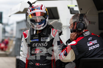 2021-08-19 - Buemi Sébastien (swi), Toyota Gazoo Racing, Toyota GR010 - Hybrid, portrait during the free practice and qualifying sessions of 24 Hours of Le Mans 2021, 4th round of the 2021 FIA World Endurance Championship, FIA WEC, on the Circuit de la Sarthe, from August 18 to 22, 2021 in Le Mans, France - Photo Frédéric Le Floc'h / DPPI - 24 HOURS OF LE MANS 2021, 4TH ROUND OF THE 2021 FIA WORLD ENDURANCE CHAMPIONSHIP, WEC - ENDURANCE - MOTORS
