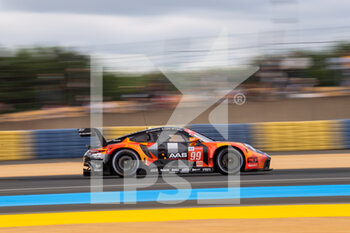2021-08-19 - 99 Tincknell Harry (gbr), Inthraphuvasak Vutthikorn (tha), Latore Florian (fra), Proton Competition, Porsche 911 RSR-19, action during the free practice and qualifying sessions of 24 Hours of Le Mans 2021, 4th round of the 2021 FIA World Endurance Championship, FIA WEC, on the Circuit de la Sarthe, from August 18 to 22, 2021 in Le Mans, France - Photo Joao Filipe / DPPI - 24 HOURS OF LE MANS 2021, 4TH ROUND OF THE 2021 FIA WORLD ENDURANCE CHAMPIONSHIP, WEC - ENDURANCE - MOTORS