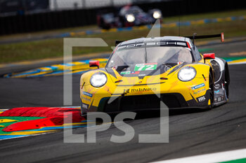 2021-08-19 - 72 Dries Vanthoor (bel), Martin Maxime (bel), Parente Alvaro (prt), HubAuto Racing, Porsche 911 RSR - 19, action during the free practice and qualifying sessions of 24 Hours of Le Mans 2021, 4th round of the 2021 FIA World Endurance Championship, FIA WEC, on the Circuit de la Sarthe, from August 18 to 22, 2021 in Le Mans, France - Photo Joao Filipe / DPPI - 24 HOURS OF LE MANS 2021, 4TH ROUND OF THE 2021 FIA WORLD ENDURANCE CHAMPIONSHIP, WEC - ENDURANCE - MOTORS