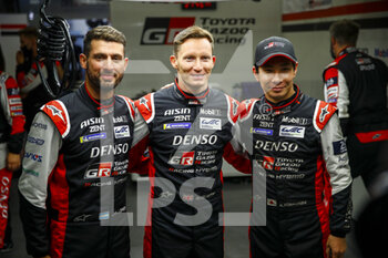 2021-08-19 - Conway Mike (gbr), Kobayashi Kamui (jpn), Lopez Jose Maria (arg), Toyota Gazoo Racing, Toyota GR010 - Hybrid, portrait, celebrating their pole position during the free practice and qualifying sessions of 24 Hours of Le Mans 2021, 4th round of the 2021 FIA World Endurance Championship, FIA WEC, on the Circuit de la Sarthe, from August 18 to 22, 2021 in Le Mans, France - Photo Xavi Bonilla / DPPI - 24 HOURS OF LE MANS 2021, 4TH ROUND OF THE 2021 FIA WORLD ENDURANCE CHAMPIONSHIP, WEC - ENDURANCE - MOTORS