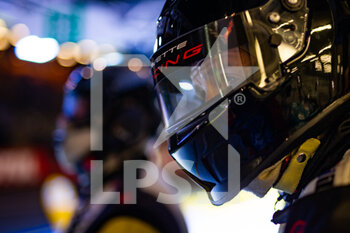 2021-08-19 - 63 Garcia Antonio (esp), Taylor Jordan (usa), Catsburg Nicky (nld), Corvette Racing, Chevrolet Corvette C8.R, action mechanic, mecanicien during the free practice and qualifying sessions of 24 Hours of Le Mans 2021, 4th round of the 2021 FIA World Endurance Championship, FIA WEC, on the Circuit de la Sarthe, from August 18 to 22, 2021 in Le Mans, France - Photo Joao Filipe / DPPI - 24 HOURS OF LE MANS 2021, 4TH ROUND OF THE 2021 FIA WORLD ENDURANCE CHAMPIONSHIP, WEC - ENDURANCE - MOTORS