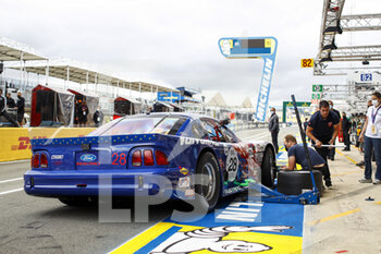 2021-08-19 - 28 Ruede Alain (swi), Ford Mustang Cobra TA, pitlane during the 2021 Endurance Racing Legends on the Circuit des 24 Heures du Mans, from August 18 to 21, 2021 in Le Mans, France - Photo Xavi Bonilla / DPPI - 2021 ENDURANCE RACING LEGENDS - ENDURANCE - MOTORS