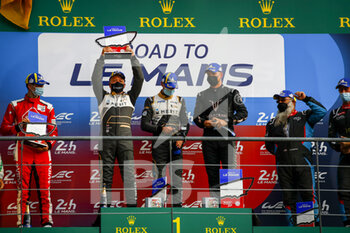 2021-08-19 - Wells Anthony (gbr), Noble Colin (gbr), Nielsen Racing, Ligier JS P320 - Nissan, portrait, podium with 66 Mattschull Alexandre (ger), Varrone Nicolas (arg), Rinaldi Racing, Duqueine M30 - D08 - Nissan and 69 Smith Maurice (usa), Bell Matt (gbr), Cool Racing, Ligier JS P320 - Nissan during the 2021 Road to Le Mans, 4th round of the 2021 Michelin Le Mans Cup on the Circuit des 24 Heures du Mans, from August 18 to 21, 2021 in Le Mans, France - Photo Xavi Bonilla / DPPI - 2021 ROAD TO LE MANS, 4TH ROUND OF THE 2021 MICHELIN LE MANS CUP - ENDURANCE - MOTORS