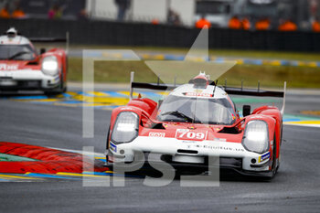 2021-08-21 - 709 Briscoe Ryan (nzl), Westbrook Richard (gbr), Dumas Romain (fra), Glickenhaus Racing, Glickenhaus 007 LMH, action during the 24 Hours of Le Mans 2021, 4th round of the 2021 FIA World Endurance Championship, FIA WEC, on the Circuit de la Sarthe, from August 21 to 22, 2021 in Le Mans, France - Photo Xavi Bonilla / DPPI - 24 HOURS OF LE MANS 2021, 4TH ROUND OF THE 2021 FIA WORLD ENDURANCE CHAMPIONSHIP, WEC - ENDURANCE - MOTORS