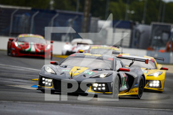 2021-08-21 - 64 Tandy Nick (gbr), Milner Tommy (usa), Sims Alexander (gbr), Corvette Racing, Chevrolet Corvette C8.R, action during the 24 Hours of Le Mans 2021, 4th round of the 2021 FIA World Endurance Championship, FIA WEC, on the Circuit de la Sarthe, from August 21 to 22, 2021 in Le Mans, France - Photo Xavi Bonilla / DPPI - 24 HOURS OF LE MANS 2021, 4TH ROUND OF THE 2021 FIA WORLD ENDURANCE CHAMPIONSHIP, WEC - ENDURANCE - MOTORS