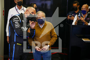 2021-08-21 - Sinault Philippe (fra), team principal and owner of Signatech racing, portait with Todt Jean (fra), President of FIA during the 24 Hours of Le Mans 2021, 4th round of the 2021 FIA World Endurance Championship, FIA WEC, on the Circuit de la Sarthe, from August 21 to 22, 2021 in Le Mans, France - Photo Xavi Bonilla / DPPI - 24 HOURS OF LE MANS 2021, 4TH ROUND OF THE 2021 FIA WORLD ENDURANCE CHAMPIONSHIP, WEC - ENDURANCE - MOTORS
