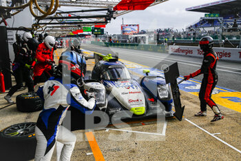 2021-08-21 - 24 Kelly Patrick (usa), Aubry Gabriel (fra), Trummer Simon (che), PR1 Motorsports, Oreca 07 - Gibson, action, pit stop during the 24 Hours of Le Mans 2021, 4th round of the 2021 FIA World Endurance Championship, FIA WEC, on the Circuit de la Sarthe, from August 21 to 22, 2021 in Le Mans, France - Photo Xavi Bonilla / DPPI - 24 HOURS OF LE MANS 2021, 4TH ROUND OF THE 2021 FIA WORLD ENDURANCE CHAMPIONSHIP, WEC - ENDURANCE - MOTORS