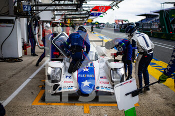 2021-08-21 - 21 Hedman Henrik (swe), Montoya Juan-Pablo (col), Hanley Ben (gbr), Dragonspeed USA, Oreca 07 - Gibson, action pitlane, during the 24 Hours of Le Mans 2021, 4th round of the 2021 FIA World Endurance Championship, FIA WEC, on the Circuit de la Sarthe, from August 21 to 22, 2021 in Le Mans, France - Photo Joao Filipe / DPPI - 24 HOURS OF LE MANS 2021, 4TH ROUND OF THE 2021 FIA WORLD ENDURANCE CHAMPIONSHIP, WEC - ENDURANCE - MOTORS
