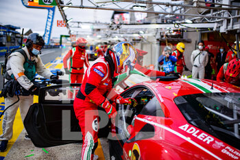 2021-08-21 - Pier Guidi Alessandro (ita), AF Corse, Ferrari 488 GTE Evo, portrait during the 24 Hours of Le Mans 2021, 4th round of the 2021 FIA World Endurance Championship, FIA WEC, on the Circuit de la Sarthe, from August 21 to 22, 2021 in Le Mans, France - Photo Joao Filipe / DPPI - 24 HOURS OF LE MANS 2021, 4TH ROUND OF THE 2021 FIA WORLD ENDURANCE CHAMPIONSHIP, WEC - ENDURANCE - MOTORS