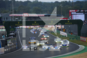 2021-08-21 - Start of the race, 15 Cottingham James (gbr), Dallara SP1, 07 Lynn Shaun (gbr), Bentley Speed 8, 16 Moulin Florent (fra), Dallara SP1, action during the 2021 Endurance Racing Legends on the Circuit des 24 Heures du Mans, from August 18 to 21, 2021 in Le Mans, France - Photo Joao Filipe / DPPI - 2021 ENDURANCE RACING LEGENDS - ENDURANCE - MOTORS