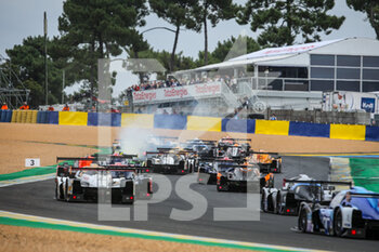2021-08-21 - Start Race 2 during the 2021 Road to Le Mans, 4th round of the 2021 Michelin Le Mans Cup on the Circuit des 24 Heures du Mans, from August 18 to 21, 2021 in Le Mans, France - Photo Joao Filipe / DPPI - 2021 ROAD TO LE MANS, 4TH ROUND OF THE 2021 MICHELIN LE MANS CUP - ENDURANCE - MOTORS
