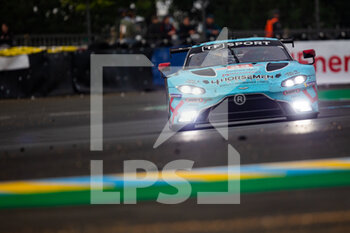 2021-08-22 - 33 Keating Ben (usa), Pereira Dylan (lux), Fraga Felipe (bra), TF Sport, Aston Martin Vantage AMR, action during the 24 Hours of Le Mans 2021, 4th round of the 2021 FIA World Endurance Championship, FIA WEC, on the Circuit de la Sarthe, from August 21 to 22, 2021 in Le Mans, France - Photo Joao Filipe / DPPI - 24 HOURS OF LE MANS 2021, 4TH ROUND OF THE 2021 FIA WORLD ENDURANCE CHAMPIONSHIP, WEC - ENDURANCE - MOTORS