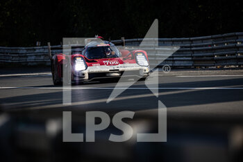 2021-08-22 - 709 Briscoe Ryan (nzl), Westbrook Richard (gbr), Dumas Romain (fra), Glickenhaus Racing, Glickenhaus 007 LMH, action during the 24 Hours of Le Mans 2021, 4th round of the 2021 FIA World Endurance Championship, FIA WEC, on the Circuit de la Sarthe, from August 21 to 22, 2021 in Le Mans, France - Photo Germain Hazard / DPPI - 24 HOURS OF LE MANS 2021, 4TH ROUND OF THE 2021 FIA WORLD ENDURANCE CHAMPIONSHIP, WEC - ENDURANCE - MOTORS