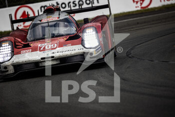 2021-08-22 - 709 Briscoe Ryan (nzl), Westbrook Richard (gbr), Dumas Romain (fra), Glickenhaus Racing, Glickenhaus 007 LMH, action during the 24 Hours of Le Mans 2021, 4th round of the 2021 FIA World Endurance Championship, FIA WEC, on the Circuit de la Sarthe, from August 21 to 22, 2021 in Le Mans, France - Photo Germain Hazard / DPPI - 24 HOURS OF LE MANS 2021, 4TH ROUND OF THE 2021 FIA WORLD ENDURANCE CHAMPIONSHIP, WEC - ENDURANCE - MOTORS