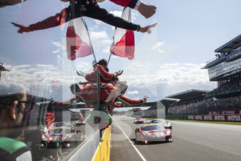 2021-08-22 - 51 Pier Guidi Alessandro (ita), Calado James (gbr), Ledogar Come (fra), AF Corse, Ferrari 488 GTE Evo, action during the 24 Hours of Le Mans 2021, 4th round of the 2021 FIA World Endurance Championship, FIA WEC, on the Circuit de la Sarthe, from August 21 to 22, 2021 in Le Mans, France - Photo Xavi Bonilla / DPPI - 24 HOURS OF LE MANS 2021, 4TH ROUND OF THE 2021 FIA WORLD ENDURANCE CHAMPIONSHIP, WEC - ENDURANCE - MOTORS