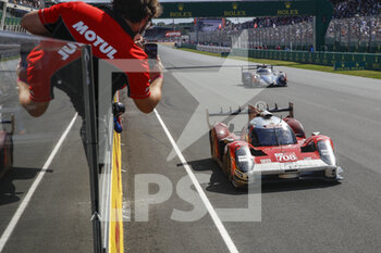 2021-08-22 - 708 Derani Pipo (bra), Mailleux Franck (fra), Pla Olivier (fra), Glickenhaus Racing, Glickenhaus 007 LMH, action during the 24 Hours of Le Mans 2021, 4th round of the 2021 FIA World Endurance Championship, FIA WEC, on the Circuit de la Sarthe, from August 21 to 22, 2021 in Le Mans, France - Photo Xavi Bonilla / DPPI - 24 HOURS OF LE MANS 2021, 4TH ROUND OF THE 2021 FIA WORLD ENDURANCE CHAMPIONSHIP, WEC - ENDURANCE - MOTORS
