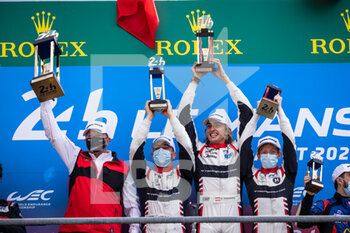 2021-08-22 - 31 Frijns Robin (nld), Habsburg-Lothringen Ferdinand (aut), Milesi Charles (fra), Team WRT, Oreca 07 - Gibson, podium during the 24 Hours of Le Mans 2021, 4th round of the 2021 FIA World Endurance Championship, FIA WEC, on the Circuit de la Sarthe, from August 21 to 22, 2021 in Le Mans, France - Photo Germain Hazard / DPPI - 24 HOURS OF LE MANS 2021, 4TH ROUND OF THE 2021 FIA WORLD ENDURANCE CHAMPIONSHIP, WEC - ENDURANCE - MOTORS