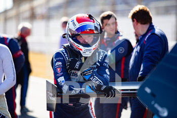 2021-10-24 - McGuire James (usa), United Autosports, Ligier JS P320 - Nissan, portrait during the 2021 4 Hours of Portimao, 5th round of the 2021 European Le Mans Series, from October 21 to 24, 2021 on the Algarve International Circuit, in Portimao, Portugal - 2021 4 HOURS OF PORTIMAO, 5TH ROUND OF THE 2021 EUROPEAN LE MANS SERIES - ENDURANCE - MOTORS