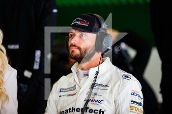 2021-10-24 - MacNeil Cooper (usa), Proton Competition, Porsche 911 RSR - 19, portrait during the 2021 4 Hours of Portimao, 5th round of the 2021 European Le Mans Series, from October 21 to 24, 2021 on the Algarve International Circuit, in Portimao, Portugal - 2021 4 HOURS OF PORTIMAO, 5TH ROUND OF THE 2021 EUROPEAN LE MANS SERIES - ENDURANCE - MOTORS