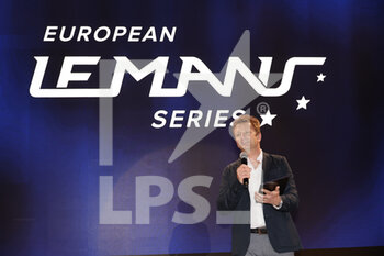 2021-10-24 - Allan McNish during the prize giving ceremony of the 2021 European Le Mans Series, on October 24, 2021 on the Algarve International Circuit, in Portimao, Portugal - 2021 EUROPEAN LE MANS SERIES - ENDURANCE - MOTORS