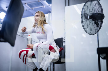 2021-10-28 - Floersch Sophia (ger), Richard Mille Racing Team, Oreca 07 - Gibson, portrait during the 6 Hours of Bahrain, 5th round of the 2021 FIA World Endurance Championship, FIA WEC, on the Bahrain International Circuit, from October 28 to 30, 2021 in Sakhir, Bahrain - 6 HOURS OF BAHRAIN, 5TH ROUND OF THE 2021 FIA WORLD ENDURANCE CHAMPIONSHIP, FIA WEC - ENDURANCE - MOTORS