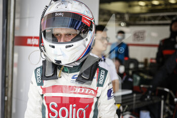 2021-10-29 - DAVIDSON ANTHONY (GBR), JOTA, ORECA 07 - GIBSON, PORTRAIT during the 6 Hours of Bahrain, 5th round of the 2021 FIA World Endurance Championship, FIA WEC, on the Bahrain International Circuit, from October 28 to 30, 2021 in Sakhir, Bahrain - 6 HOURS OF BAHRAIN, 5TH ROUND OF THE 2021 FIA WORLD ENDURANCE CHAMPIONSHIP, FIA WEC - ENDURANCE - MOTORS