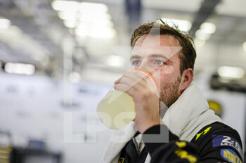 2021-10-30 - VAN DER GARDE GIEDO (NLD), RACING TEAM NEDERLAND, ORECA 07 - GIBSON, PORTRAIT during the 6 Hours of Bahrain, 5th round of the 2021 FIA World Endurance Championship, FIA WEC, on the Bahrain International Circuit, from October 28 to 30, 2021 in Sakhir, Bahrain - 6 HOURS OF BAHRAIN, 5TH ROUND OF THE 2021 FIA WORLD ENDURANCE CHAMPIONSHIP, FIA WEC - ENDURANCE - MOTORS