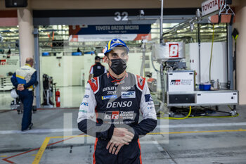 2021-10-30 - Buemi Sébastien (swi), Toyota Gazoo Racing, Toyota GR010 - Hybrid, portrait during the 6 Hours of Bahrain, 5th round of the 2021 FIA World Endurance Championship, FIA WEC, on the Bahrain International Circuit, from October 28 to 30, 2021 in Sakhir, Bahrain - 6 HOURS OF BAHRAIN, 5TH ROUND OF THE 2021 FIA WORLD ENDURANCE CHAMPIONSHIP, FIA WEC - ENDURANCE - MOTORS