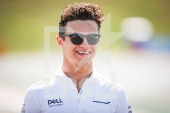 2021-07-29 - NORRIS Lando (gbr), McLaren MCL35M, portrait during the Formula 1 Magyar Nagydij 2021, Hungarian Grand Prix, 11th round of the 2021 FIA Formula One World Championship from July 30 to August 1, 2021 on the Hungaroring, in Mogyorod, near Budapest, Hungary - Photo Antonin Vincent / DPPI - FORMULA 1 MAGYAR NAGYDIJ 2021, HUNGARIAN GRAND PRIX - FORMULA 1 - MOTORS