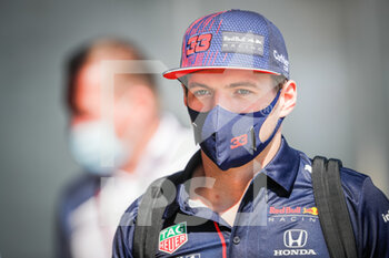 2021-07-30 - VERSTAPPEN Max (ned), Red Bull Racing Honda RB16B, portrait during the Formula 1 Magyar Nagydij 2021, Hungarian Grand Prix, 11th round of the 2021 FIA Formula One World Championship from July 30 to August 1, 2021 on the Hungaroring, in Mogyorod, near Budapest, Hungary - Photo Antonin Vincent / DPPI - FORMULA 1 MAGYAR NAGYDIJ 2021, HUNGARIAN GRAND PRIX - FORMULA 1 - MOTORS