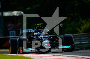 2021-07-30 - BOTTAS Valtteri (fin), Mercedes AMG F1 GP W12 E Performance, action during the Formula 1 Magyar Nagydij 2021, Hungarian Grand Prix, 11th round of the 2021 FIA Formula One World Championship from July 30 to August 1, 2021 on the Hungaroring, in Mogyorod, near Budapest, Hungary - Photo Antonin Vincent / DPPI - FORMULA 1 MAGYAR NAGYDIJ 2021, HUNGARIAN GRAND PRIX - FORMULA 1 - MOTORS