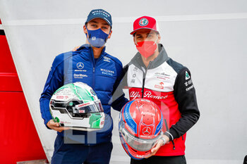 2021-08-26 - GIOVINAZZI Antonio (ita), Alfa Romeo Racing ORLEN C41, helmet, swap with RUSSELL George (gbr), Williams Racing F1 FW43B, during the Formula 1 Belgium Grand Prix, 12th round of the 2021 FIA Formula One World Championship from August 27 to 29, 2021 on the Circuit de Spa-Francorchamps, in Stavelot, near Liège, Belgium - Photo Florent Gooden / DPPI - FORMULA 1 BELGIUM GRAND PRIX, 12TH ROUND OF THE 2021 FIA FORMULA ONE WORLD CHAMPIONSHIP - FORMULA 1 - MOTORS