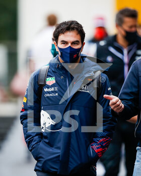 2021-08-27 - PEREZ Sergio (mex), Red Bull Racing Honda RB16B, portrait during the Formula 1 Belgium Grand Prix, 12th round of the 2021 FIA Formula One World Championship from August 27 to 29, 2021 on the Circuit de Spa-Francorchamps, in Stavelot, near Liège, Belgium - Photo Florent Gooden / DPPI - FORMULA 1 BELGIUM GRAND PRIX, 12TH ROUND OF THE 2021 FIA FORMULA ONE WORLD CHAMPIONSHIP - FORMULA 1 - MOTORS