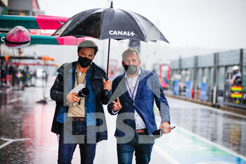 2021-08-27 - SENECAL Thomas (fr), chief editor Canal+, MONTAGNY Franck (fra), TV presenter commentateur Canal+, portrait during the Formula 1 Belgium Grand Prix, 12th round of the 2021 FIA Formula One World Championship from August 27 to 29, 2021 on the Circuit de Spa-Francorchamps, in Stavelot, near Liège, Belgium - Photo Florent Gooden / DPPI - FORMULA 1 BELGIUM GRAND PRIX, 12TH ROUND OF THE 2021 FIA FORMULA ONE WORLD CHAMPIONSHIP - FORMULA 1 - MOTORS