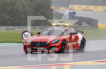 2021-08-28 - safety car, during the Formula 1 Belgium Grand Prix, 12th round of the 2021 FIA Formula One World Championship from August 27 to 29, 2021 on the Circuit de Spa-Francorchamps, in Stavelot, near Liège, Belgium - Photo DPPI - FORMULA 1 BELGIUM GRAND PRIX, 12TH ROUND OF THE 2021 FIA FORMULA ONE WORLD CHAMPIONSHIP - FORMULA 1 - MOTORS