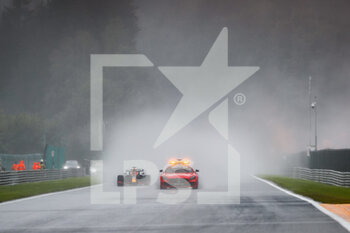 2021-08-29 - The Mercedes AMG F1 Safety Car in during the Formula 1 Belgium Grand Prix, 12th round front of VERSTAPPEN Max (ned), Red Bull Racing Honda RB16B, action of the 2021 FIA Formula One World Championship from August 27 to 29, 2021 on the Circuit de Spa-Francorchamps, in Stavelot, near Liège, Belgium - Photo Florent Gooden / DPPI - FORMULA 1 BELGIUM GRAND PRIX, 12TH ROUND OF THE 2021 FIA FORMULA ONE WORLD CHAMPIONSHIP - FORMULA 1 - MOTORS