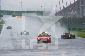 2021-08-29 - Safety car illustration during the Formula 1 Belgium Grand Prix, 12th round of the 2021 FIA Formula One World Championship from August 27 to 29, 2021 on the Circuit de Spa-Francorchamps, in Stavelot, near Liège, Belgium - Photo Antonin Vincent / DPPI - FORMULA 1 BELGIUM GRAND PRIX, 12TH ROUND OF THE 2021 FIA FORMULA ONE WORLD CHAMPIONSHIP - FORMULA 1 - MOTORS