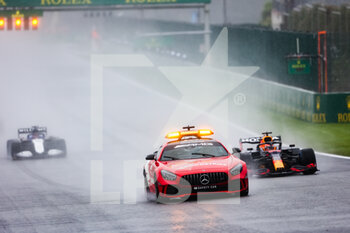 2021-08-29 - safety car, during the Formula 1 Belgium Grand Prix, 12th round of the 2021 FIA Formula One World Championship from August 27 to 29, 2021 on the Circuit de Spa-Francorchamps, in Stavelot, near Liège, Belgium - Photo Antonin Vincent / DPPI - FORMULA 1 BELGIUM GRAND PRIX, 12TH ROUND OF THE 2021 FIA FORMULA ONE WORLD CHAMPIONSHIP - FORMULA 1 - MOTORS