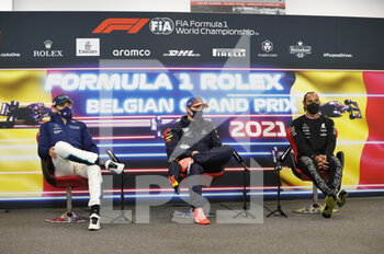 2021-08-29 - VERSTAPPEN Max (ned), Red Bull Racing Honda RB16B, portrait RUSSELL George (gbr), Williams Racing F1 FW43B, portrait HAMILTON Lewis (gbr), Mercedes AMG F1 GP W12 E Performance, portrait press conference after race during the Formula 1 Belgium Grand Prix, 12th round of the 2021 FIA Formula One World Championship from August 27 to 29, 2021 on the Circuit de Spa-Francorchamps, in Stavelot, near Liège, Belgium - Photo Antonin Vincent / DPPI - FORMULA 1 BELGIUM GRAND PRIX, 12TH ROUND OF THE 2021 FIA FORMULA ONE WORLD CHAMPIONSHIP - FORMULA 1 - MOTORS