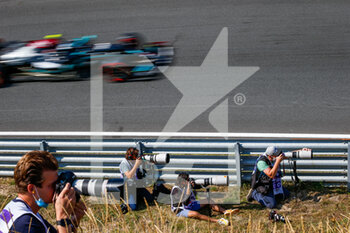 2021-09-03 - Photographers at work trackside during the Formula 1 Heineken Dutch Grand Prix 2021, 13th round of the 2021 FIA Formula One World Championship from September 3 to 5, 2021 on the Circuit Zandvoort, in Zandvoort, Netherlands - FORMULA 1 HEINEKEN DUTCH GRAND PRIX 2021, 13TH ROUND OF THE 2021 FIA FORMULA ONE WORLD CHAMPIONSHIP - FORMULA 1 - MOTORS