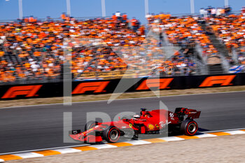2021-09-03 - 16 LECLERC Charles (mco), Scuderia Ferrari SF21, action during the Formula 1 Heineken Dutch Grand Prix 2021, 13th round of the 2021 FIA Formula One World Championship from September 3 to 5, 2021 on the Circuit Zandvoort, in Zandvoort, Netherlands - FORMULA 1 HEINEKEN DUTCH GRAND PRIX 2021, 13TH ROUND OF THE 2021 FIA FORMULA ONE WORLD CHAMPIONSHIP - FORMULA 1 - MOTORS