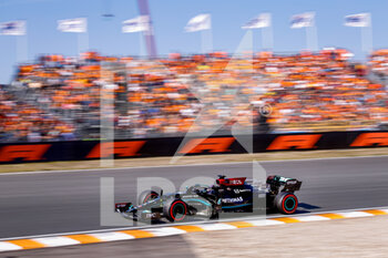 2021-09-03 - HAMILTON Lewis (gbr), Mercedes AMG F1 GP W12 E Performance, action during the Formula 1 Heineken Dutch Grand Prix 2021, 13th round of the 2021 FIA Formula One World Championship from September 3 to 5, 2021 on the Circuit Zandvoort, in Zandvoort, Netherlands - FORMULA 1 HEINEKEN DUTCH GRAND PRIX 2021, 13TH ROUND OF THE 2021 FIA FORMULA ONE WORLD CHAMPIONSHIP - FORMULA 1 - MOTORS